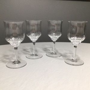 Baccarat Capri Optic